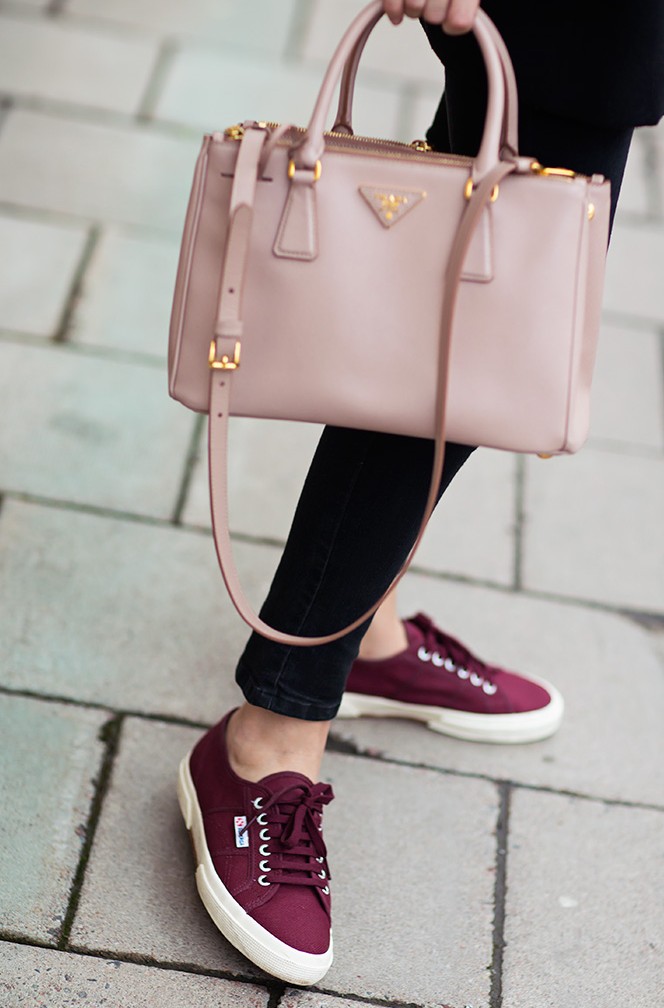 ph. from Carolines Mode