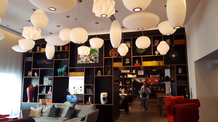 Citizen M Paris Gare de Lyon Hotel Lobby